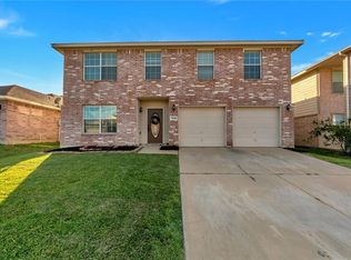 9240 Saint Martin Rd, Fort Worth, TX 76123