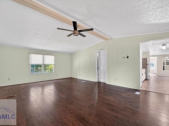 4th image of 300 Deer Trail Ln Unit 187
