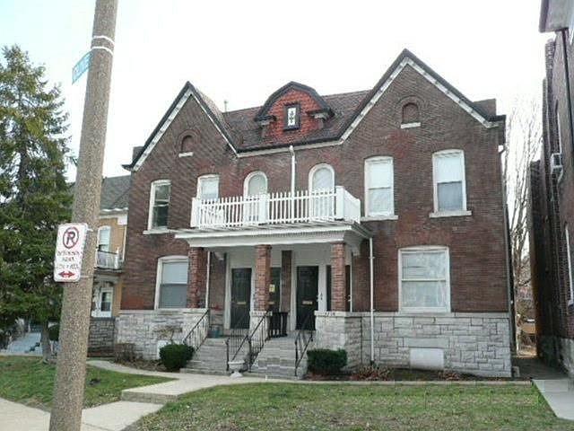 1st image of 4736A Olive St #4736