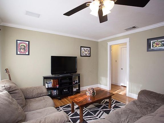 2nd image of 741 Camellia Way