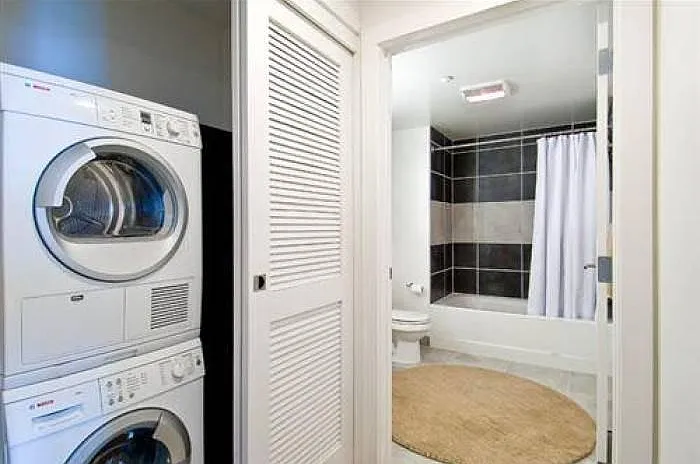 Laundry & 2nd Bathroom