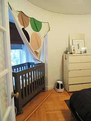 Rented by Minetta Lane Realty Corp | media 26