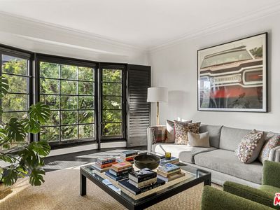 8724 Shoreham Dr APT C, West Hollywood, CA, 90069