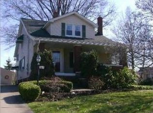 6116 E Pleasant Valley Rd, Independence, OH 44131