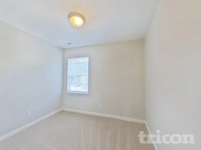 12724 Deaton Hill Dr — Photo 14