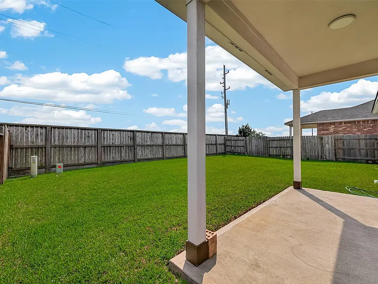 8110 Running Brook Ln — Photo 12