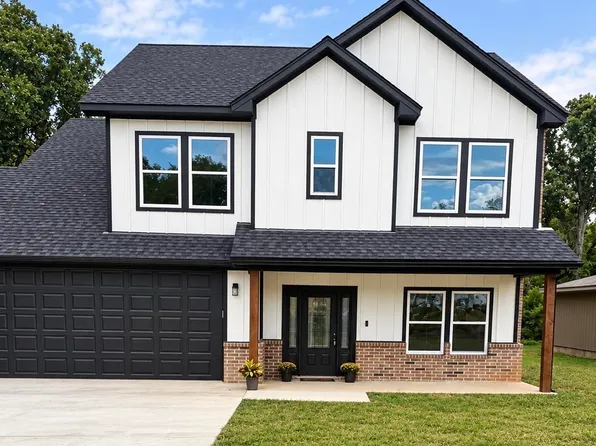 3006 Moorehead St, Tyler, TX 75701