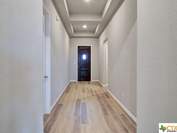 2nd image of 708 Navarro St