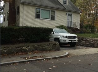 15 Ralwood Rd, Hyde Park, MA 02136