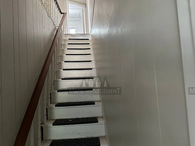 615 3rd Ave SE #3 — Photo 4