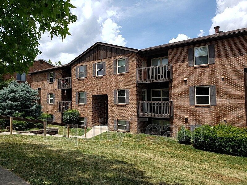1st image of 704 Gordon Smith Blvd APT 10