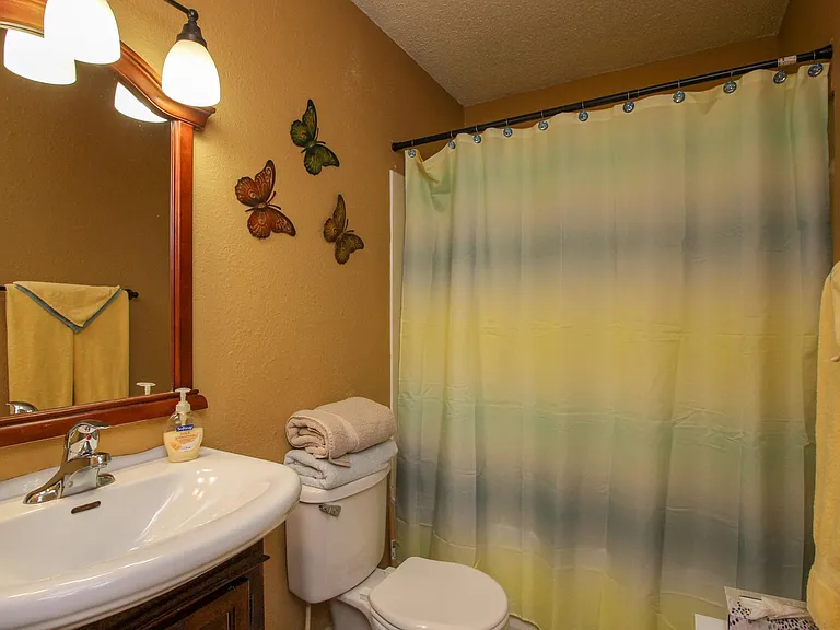 405 Mimosa Ct #5 — Photo 11