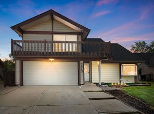 5810 Easton Ct, Hanover Park, IL 60133