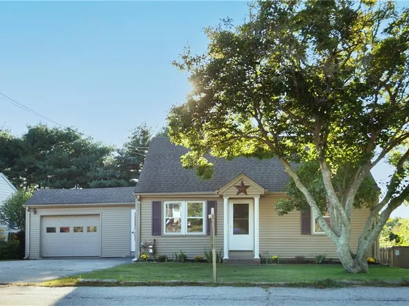 69 Sherry Ave, Bristol, RI 02809