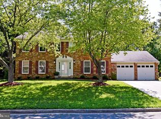 2364 Ironwood Dr, Waldorf, MD 20601