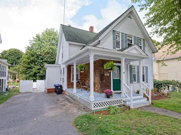 48 Lincoln St, Hudson, MA 01749