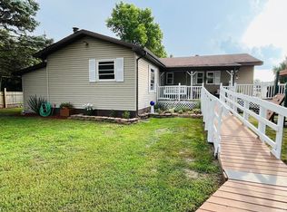 192 N Benton St, Peru, IN 46970