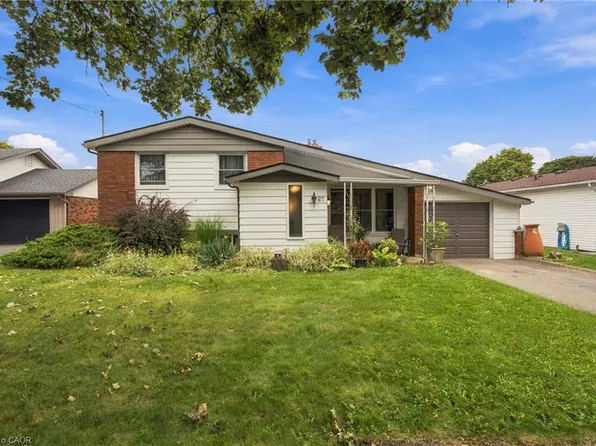 67 Wakelin Ter, Saint Catharines, ON L2M 4K8