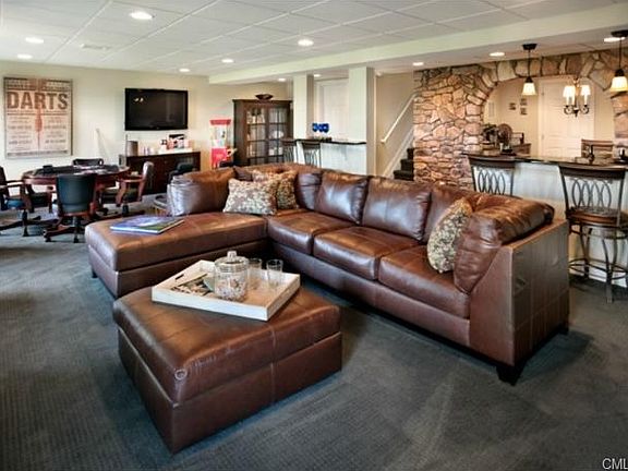 5th image of 90 Great Hill Dr #162