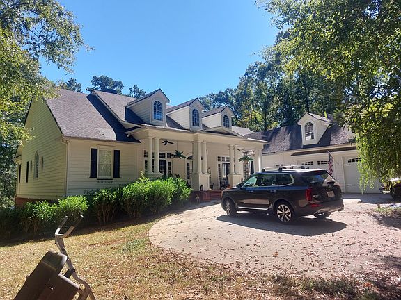 3rd image of 150 Lake Horton Landing Dr