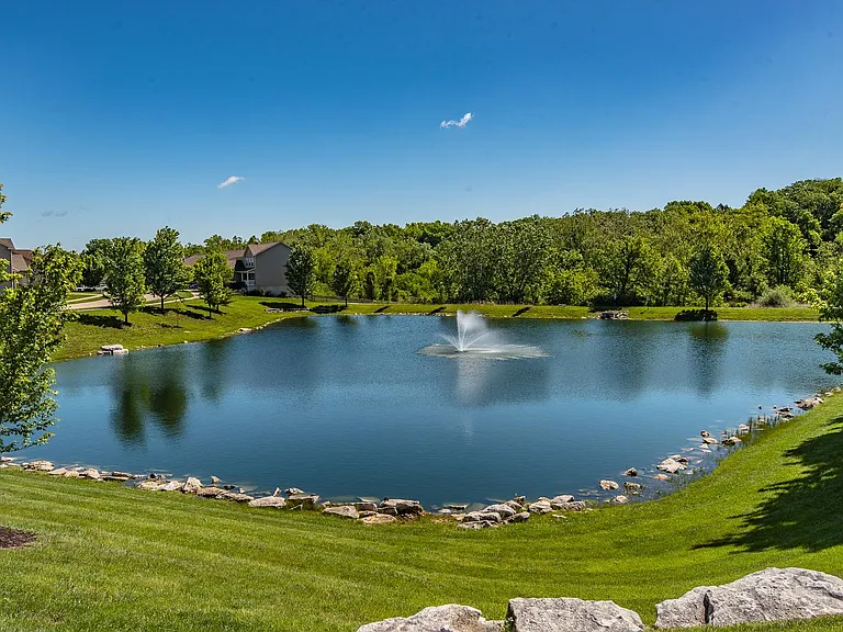 600 Wilmer Meadow Dr — Photo 24