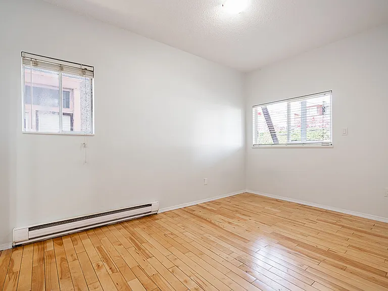 2915 W 5th Ave — Photo 23