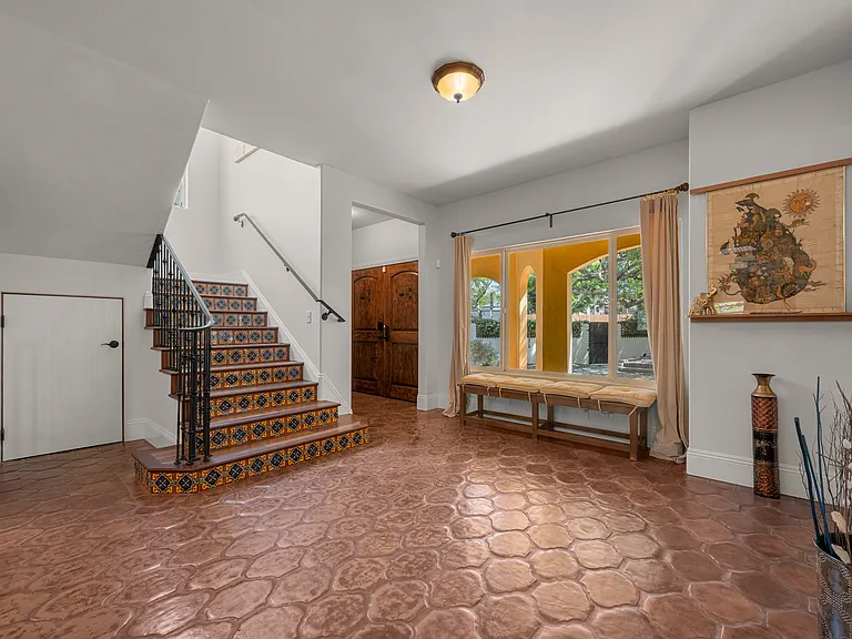 8302 S Sepulveda Blvd — Photo 81