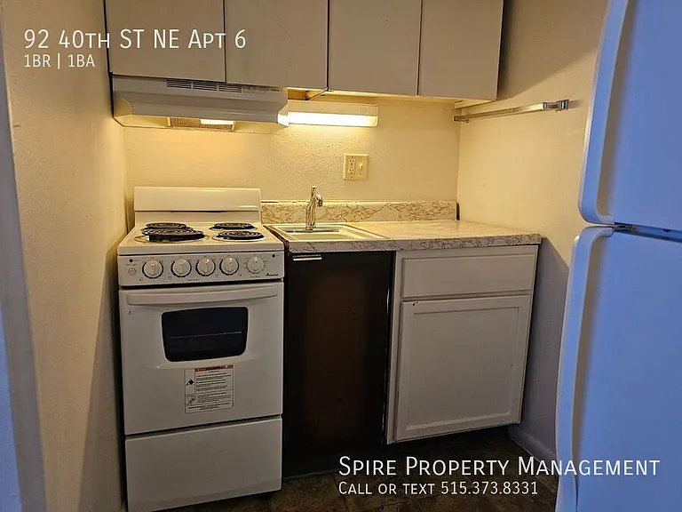 92 40th St NE #6 — Photo 2