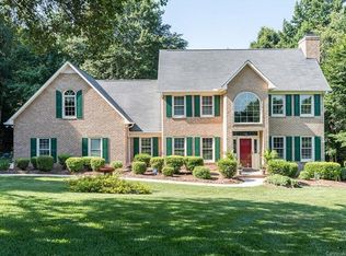 11870 Terrill Ridge Dr, Davidson, NC 28036