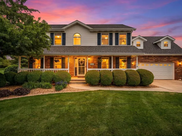9491 Shelby Ln, Crown Point, IN 46307