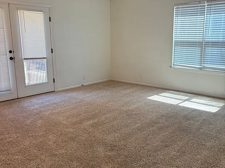 4385 Oro Blanco Dr — Photo 4