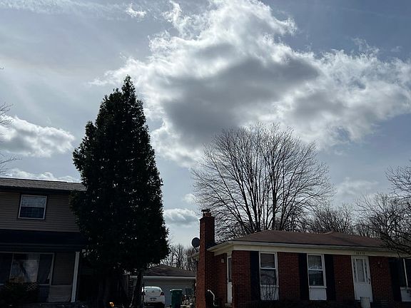 3rd image of 20675 Seneca Ave