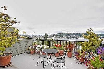 1st image of 2315 10th Ave E