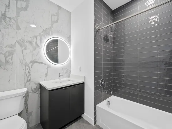 17 Avenue East image 53 of 57