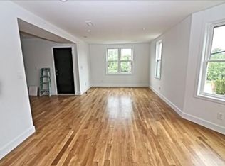 409 Shirley St APT 2, Winthrop, MA 02152