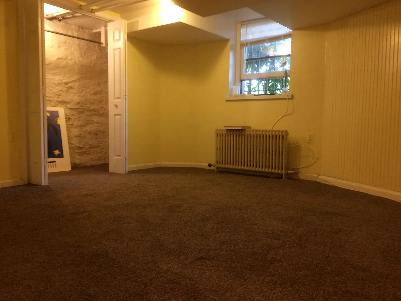 1 bed, 1001 sqft, $1,749 — Photo 3