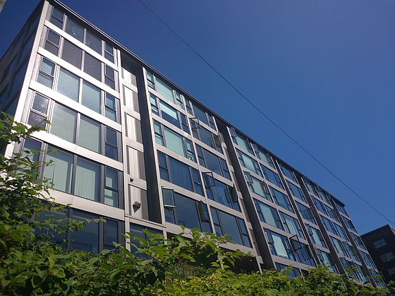 5th image of 400 Melrose Ave E APT 301
