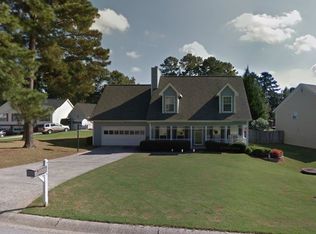 5785 Sugar Crossing Dr, Sugar Hill, GA 30518
