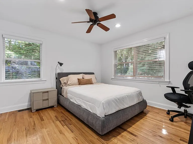 6 Bennett Dr — Photo 13