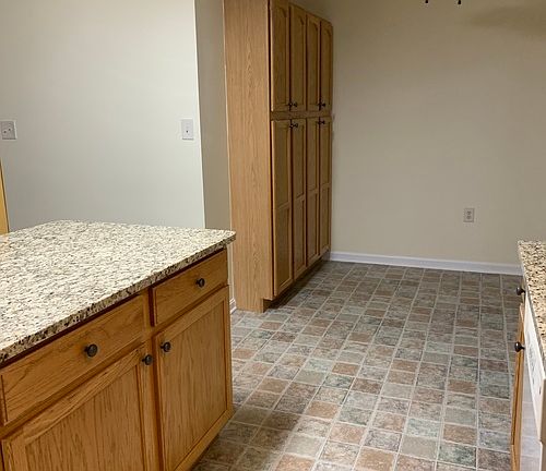 4th image of 61 Fiser Ln