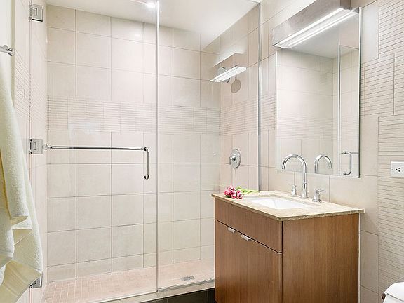 5th image of 105 Baltic St APT C302