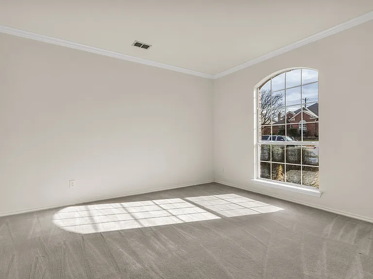 2429 Clear Field Dr — Photo 32