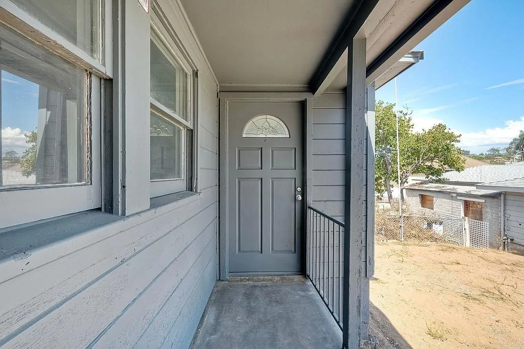 1 bed, 650 sqft, $2,400 — Photo 4