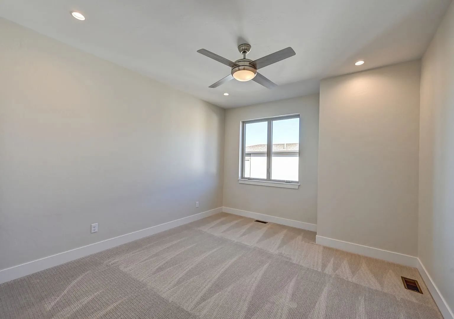 205 Old Stage Road — Photo 4