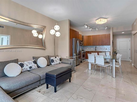4th image of 1945 S Ocean Dr APT 403