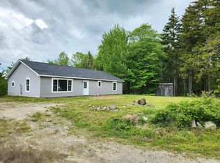 34 Blanket Ln, Stockton Springs, ME 04981