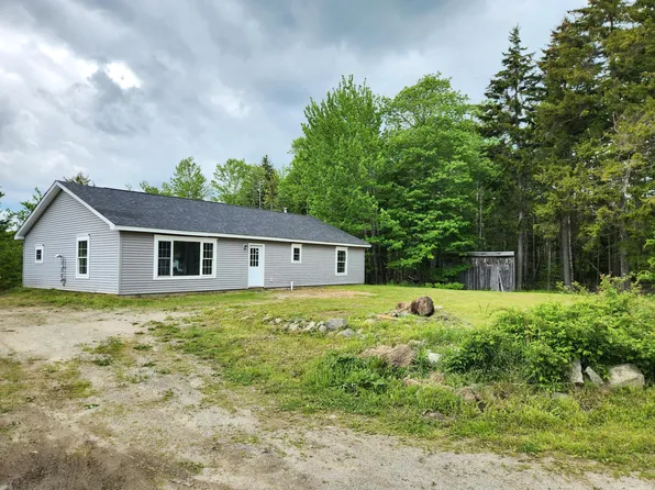 34 Blanket Lane, Stockton Springs, ME 04981