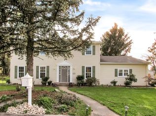 1177 Valley View Dr, Allentown, PA 18103