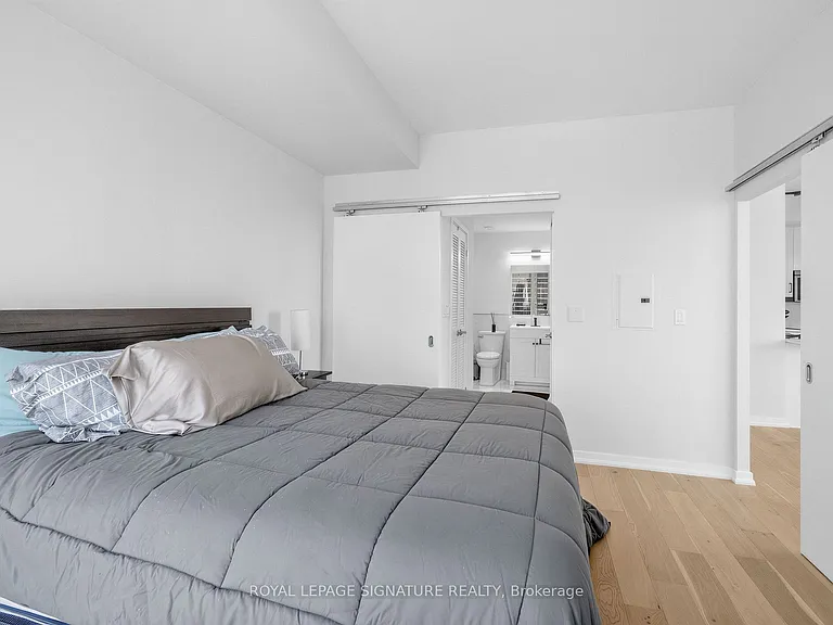33 Lombard St #3101 — Photo 11