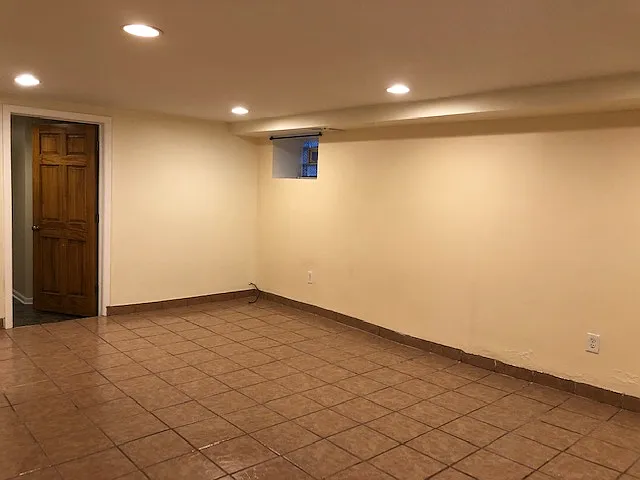 1513 N Claremont Ave #1 — Photo 33